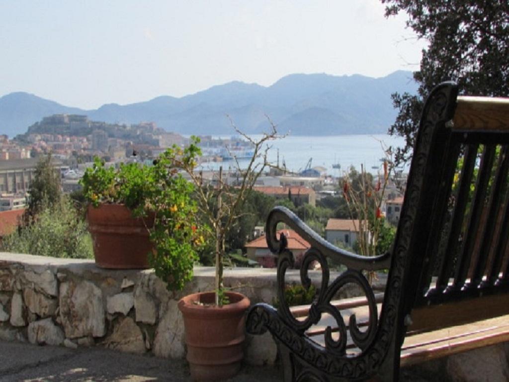 Appartamenti Bellavista By Helloelba Portoferraio Bilik gambar