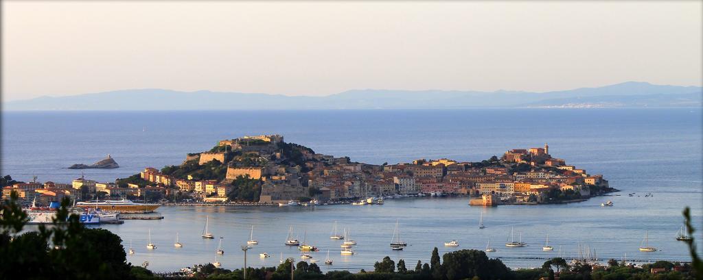 Appartamenti Bellavista By Helloelba Portoferraio Luaran gambar