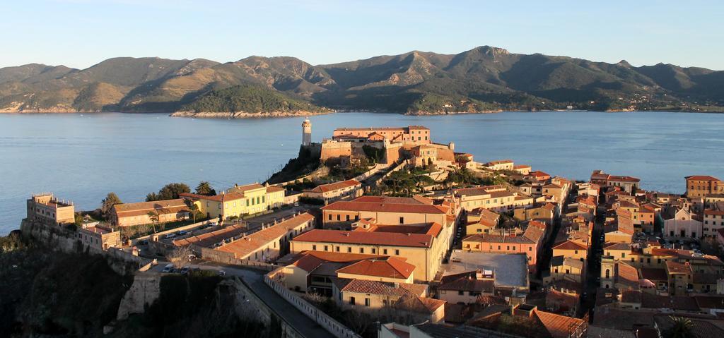 Appartamenti Bellavista By Helloelba Portoferraio Luaran gambar